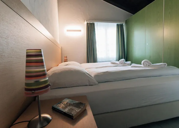 Casa Laret 6-12 Apartamento *