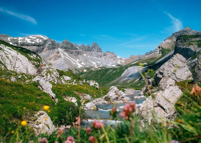 Casa Laret 6-12 لاكس