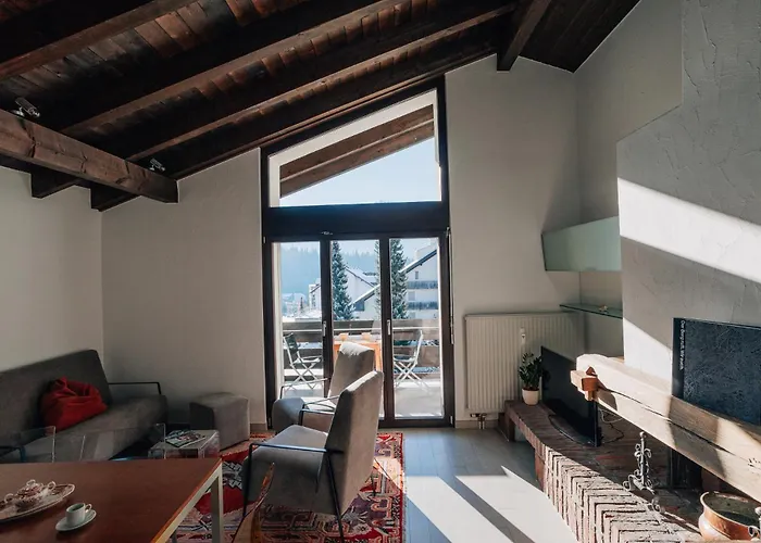 Casa Laret 6-12 * لاكس