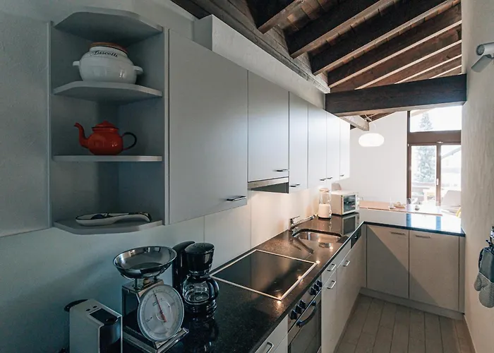 Casa Laret 6-12 * لاكس